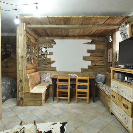 Magnifica Tavernetta Di La Thuile Bagian luar foto